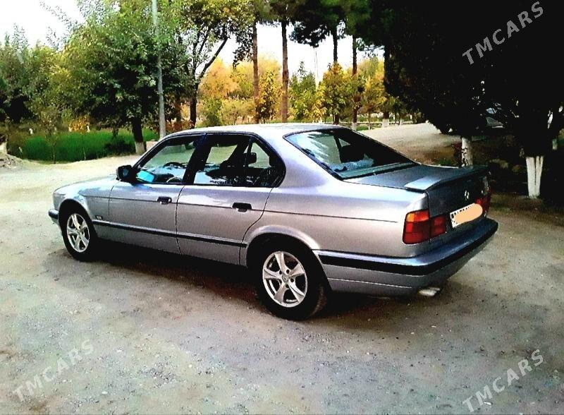 BMW 520 1991 - 97 000 TMT - Мары - img 1