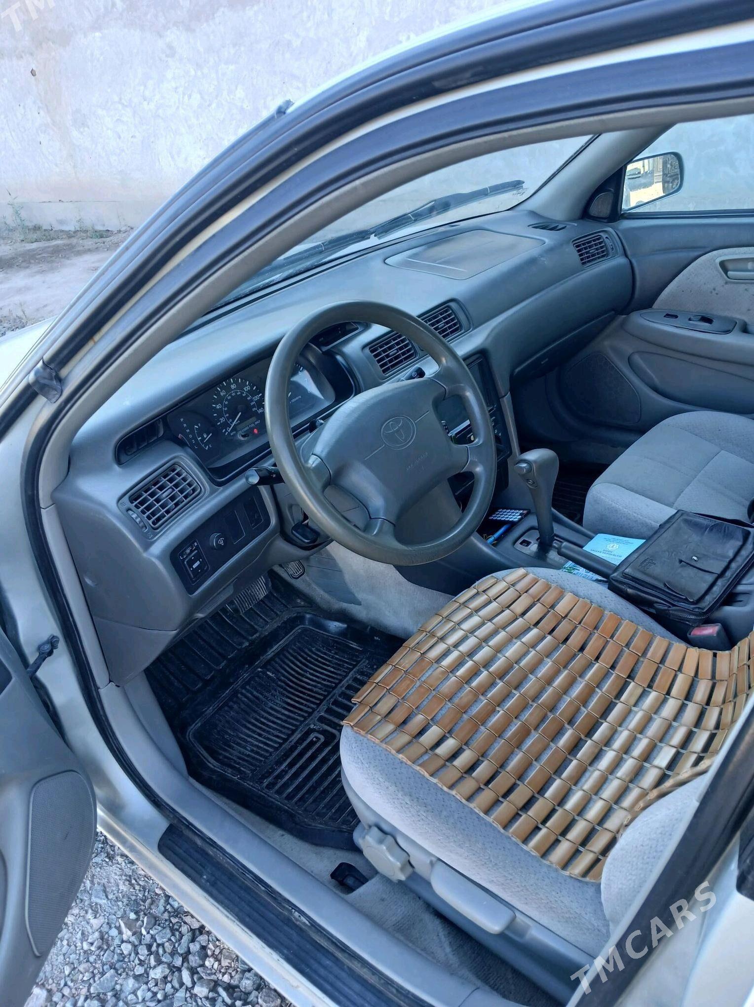 Toyota Camry 2001 - 160 000 TMT - Boldumsaz - img 4