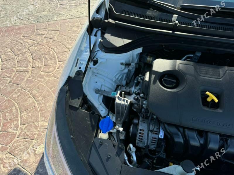 Hyundai Elantra 2020 - 228 000 TMT - 30 mkr - img 7