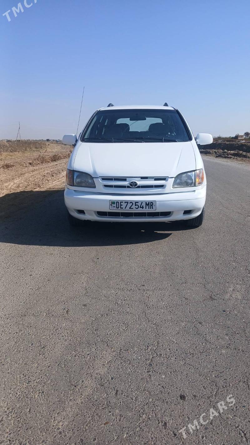 Toyota Sienna 1999 - 150 000 TMT - Мары - img 5