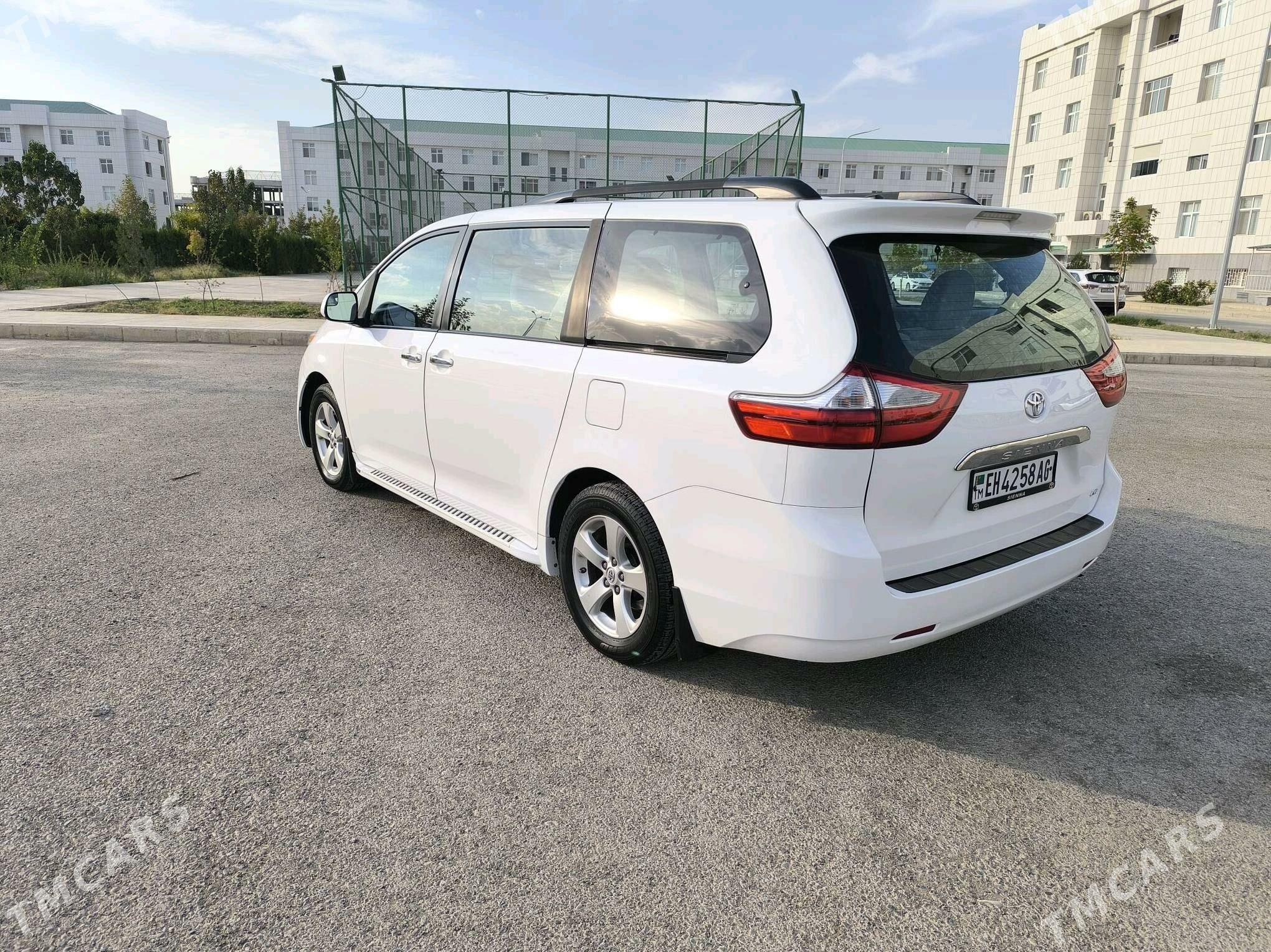 Toyota Sienna 2016 - 355 000 TMT - Ашхабад - img 5