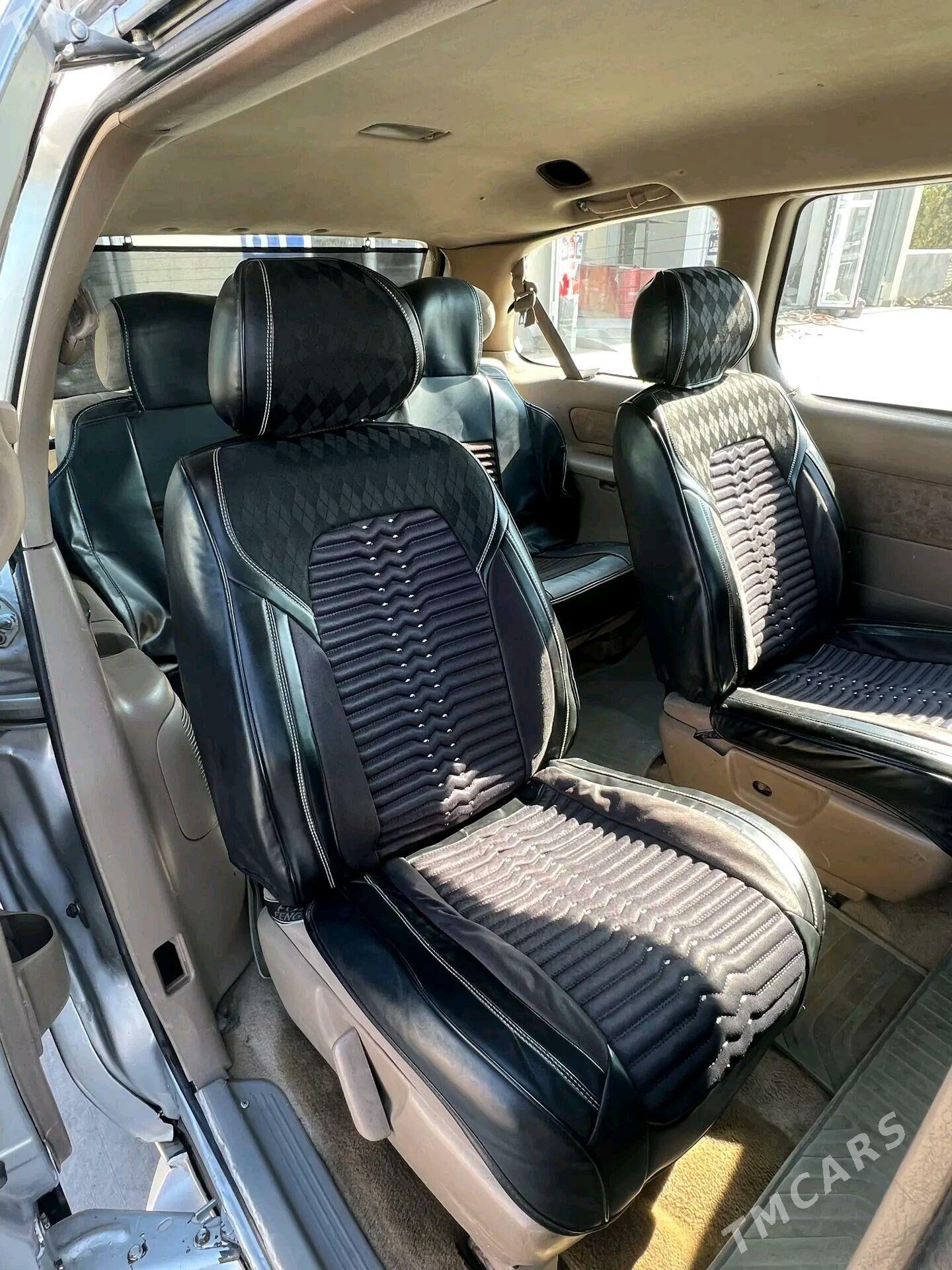 Toyota Sienna 2001 - 135 000 TMT - Туркменабат - img 6