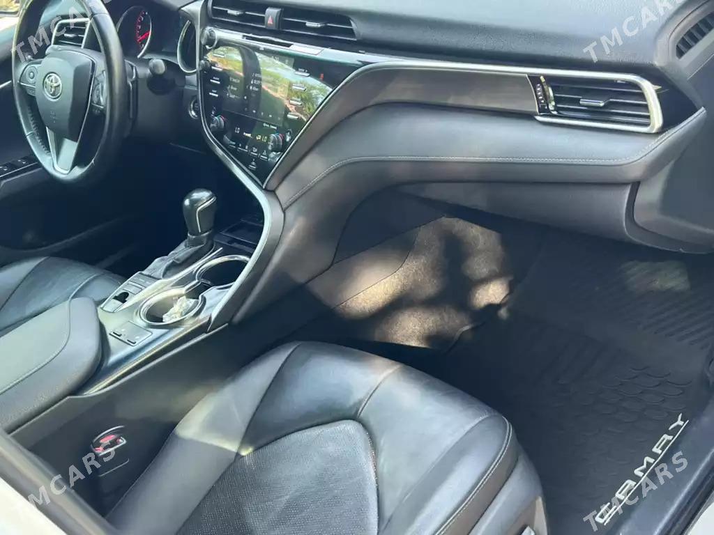 Toyota Camry 2018 - 400 000 TMT - Ашхабад - img 7