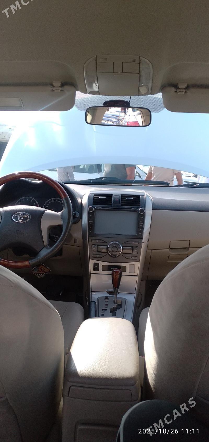 Toyota Corolla 2011 - 185 000 TMT - Мары - img 1