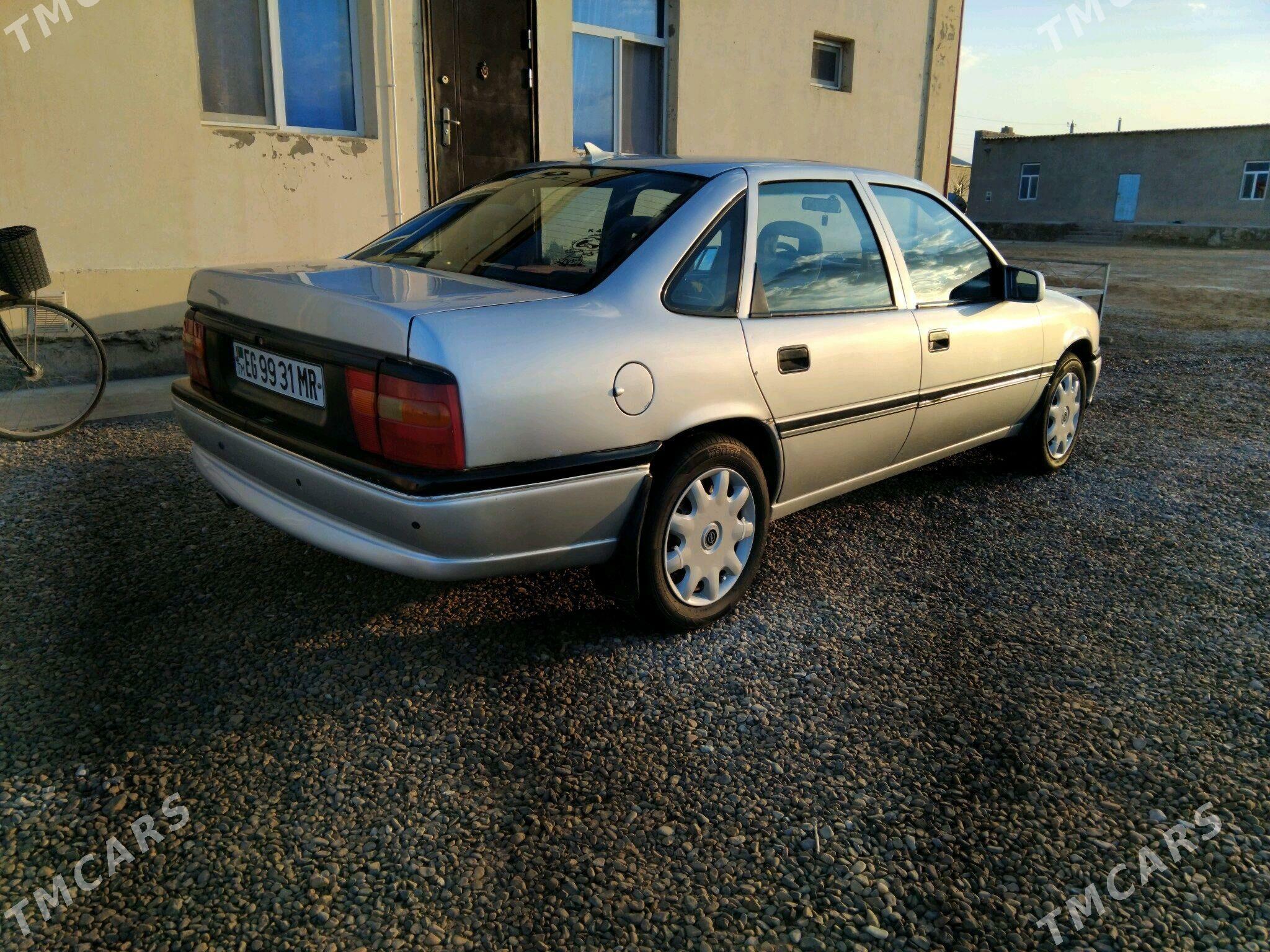 Opel Vectra 1995 - 45 000 TMT - Векильбазар - img 3