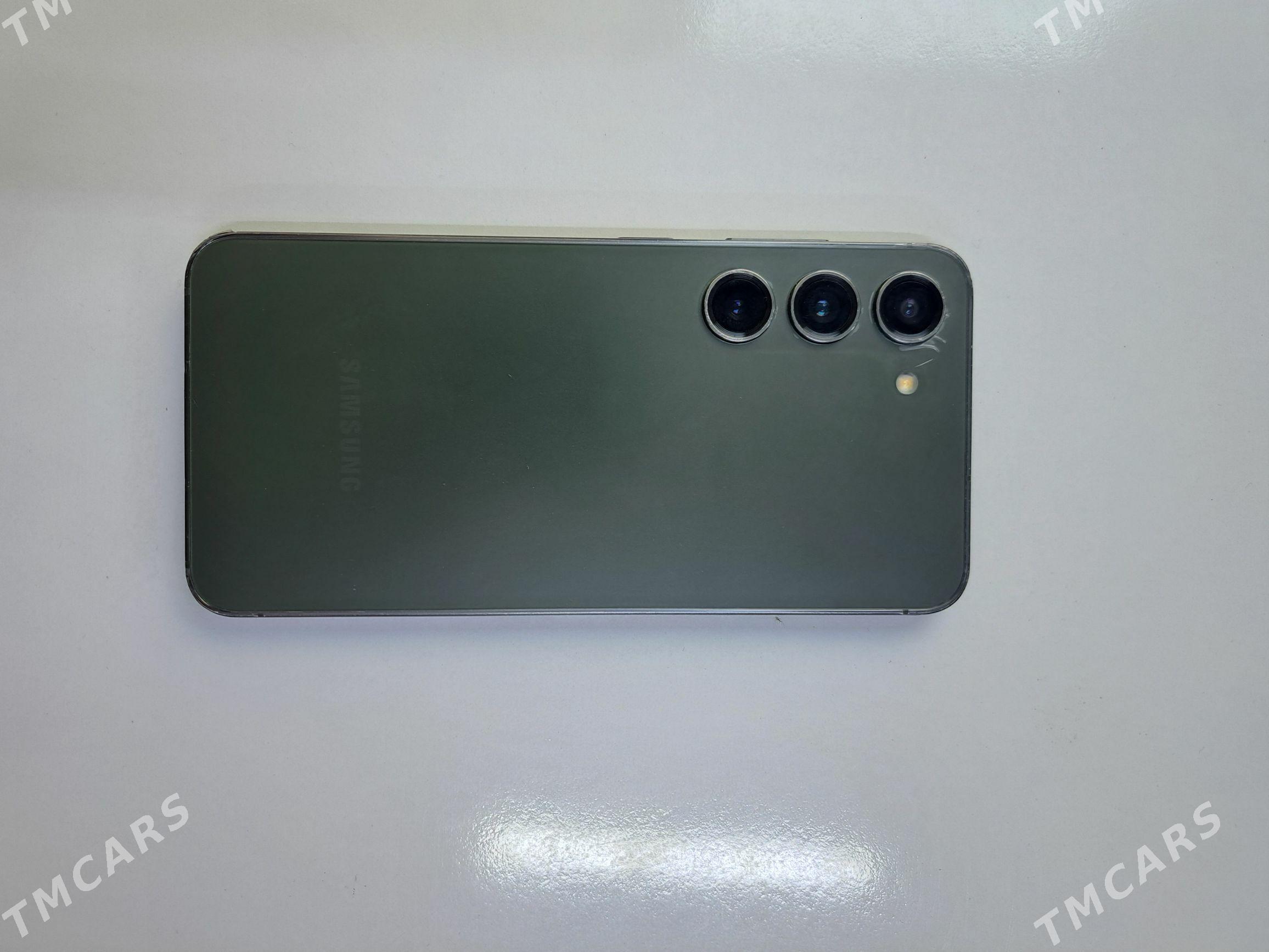 S23 8/128 - Досааф - img 1