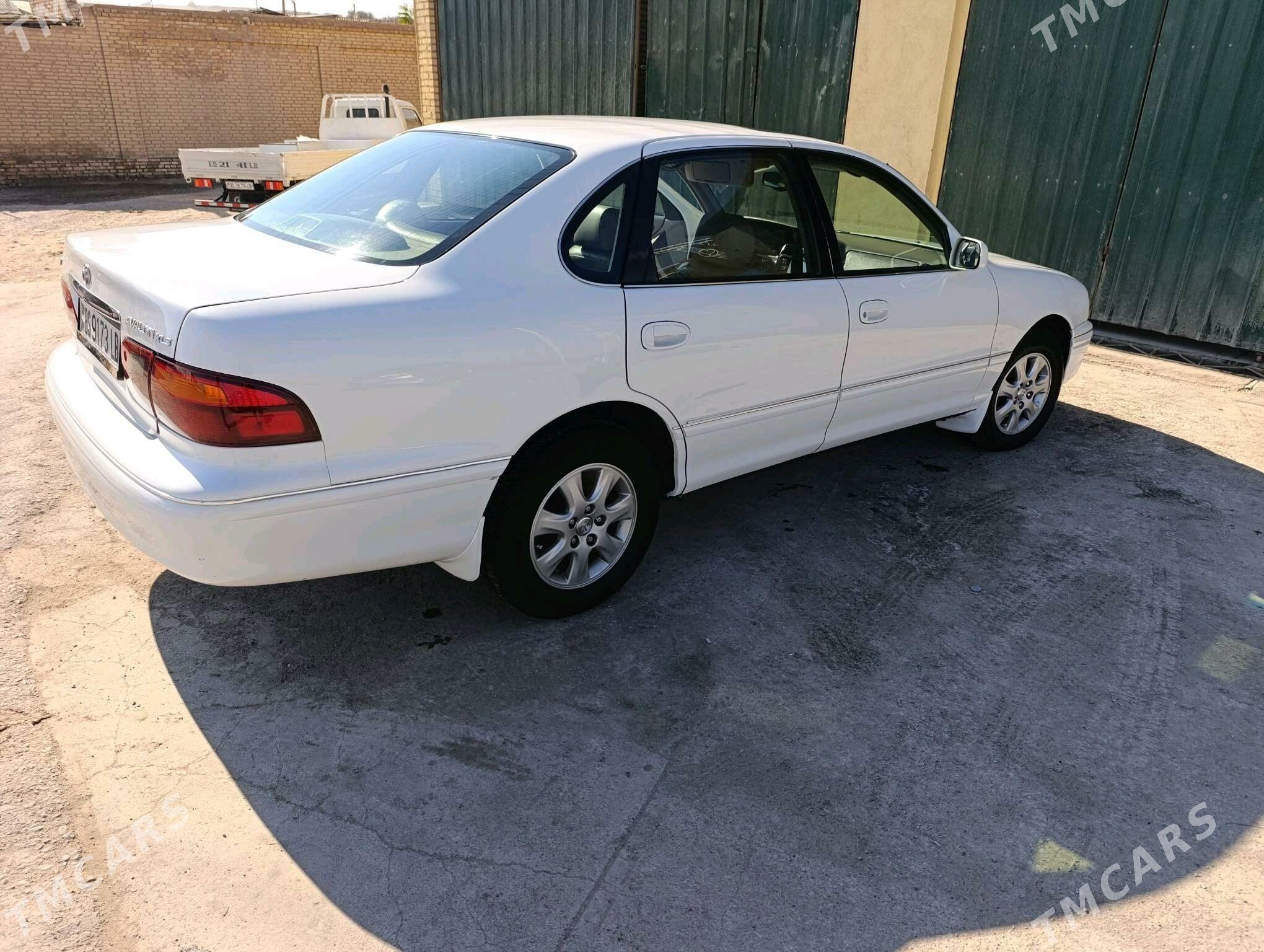 Toyota Avalon 1998 - 143 000 TMT - Керки - img 1