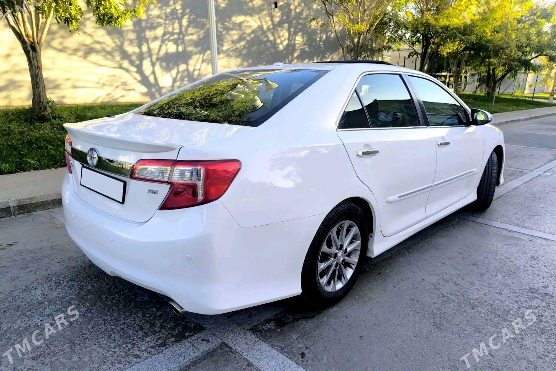 Toyota Camry 2012 - 240 000 TMT - Мары - img 5