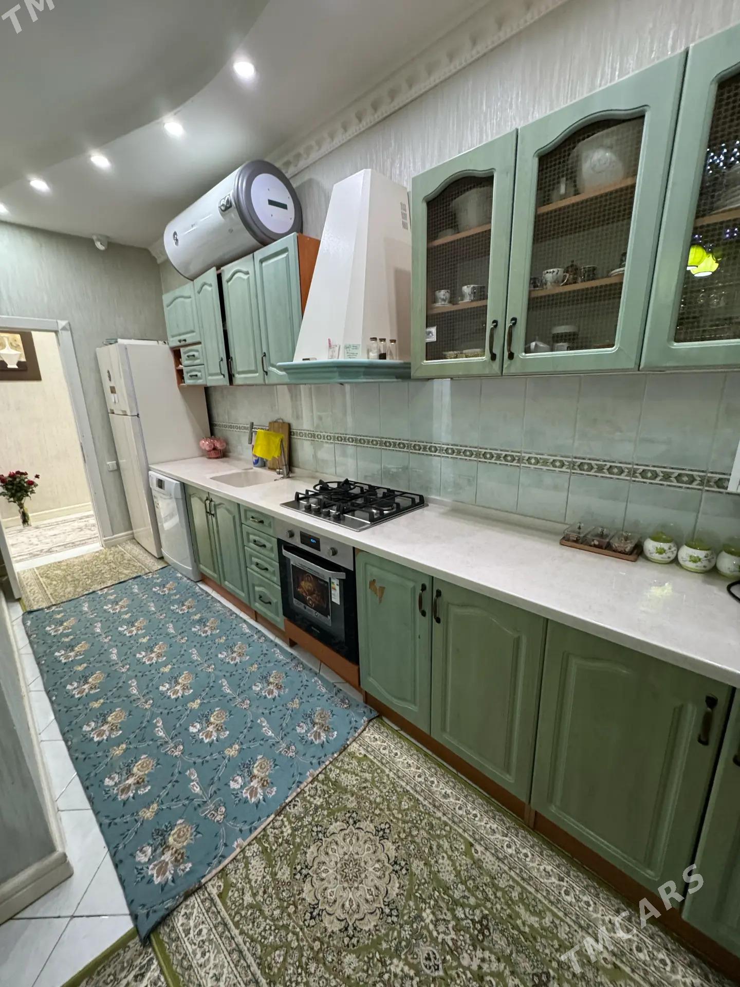 Чехова Свобода Высокопотолочка - Ашхабад - img 1