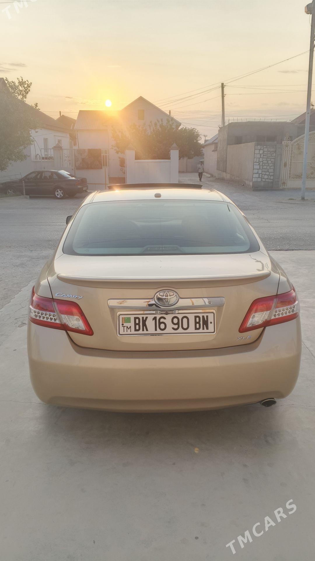 Toyota Camry 2010 - 240 000 TMT - Balkanabat - img 4