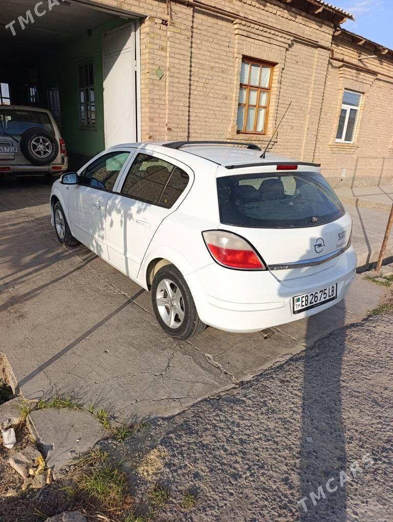 Opel Astra 2004 - 72 000 TMT - Туркменабат - img 9
