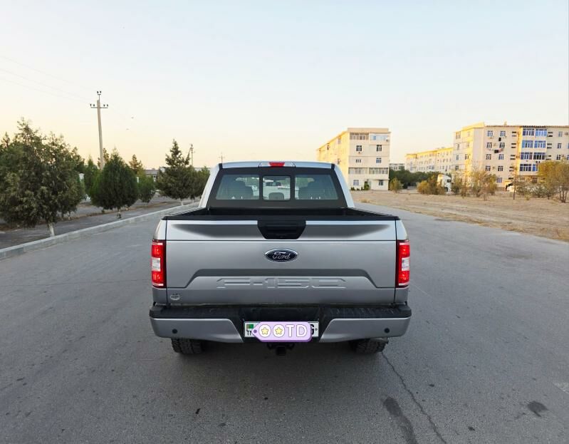 Ford F-150 2020 - 570 000 TMT - Ашхабад - img 4