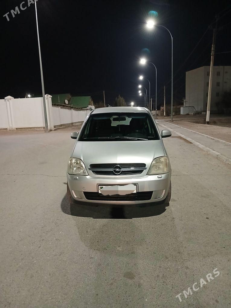 Opel Zafira 2003 - 70 000 TMT - Дашогуз - img 4