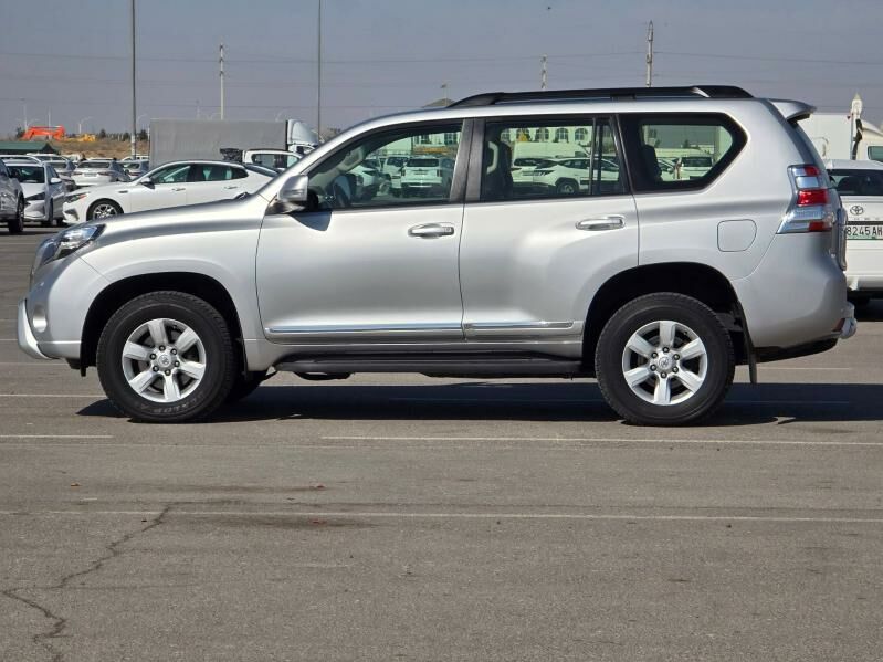 Toyota Land Cruiser Prado 2014 - 645 000 TMT - "Altyn Asyr" Gündogar bazary (Jygyllyk) - img 7