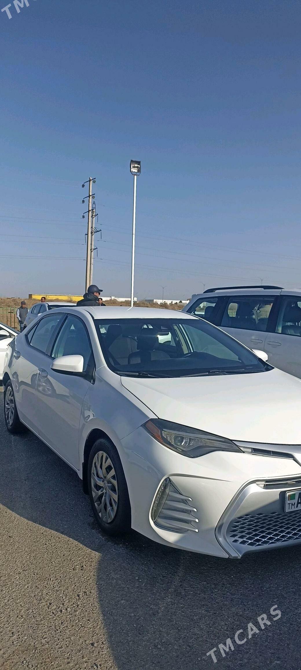 Toyota Corolla 2017 - 198 000 TMT - Ашхабад - img 3