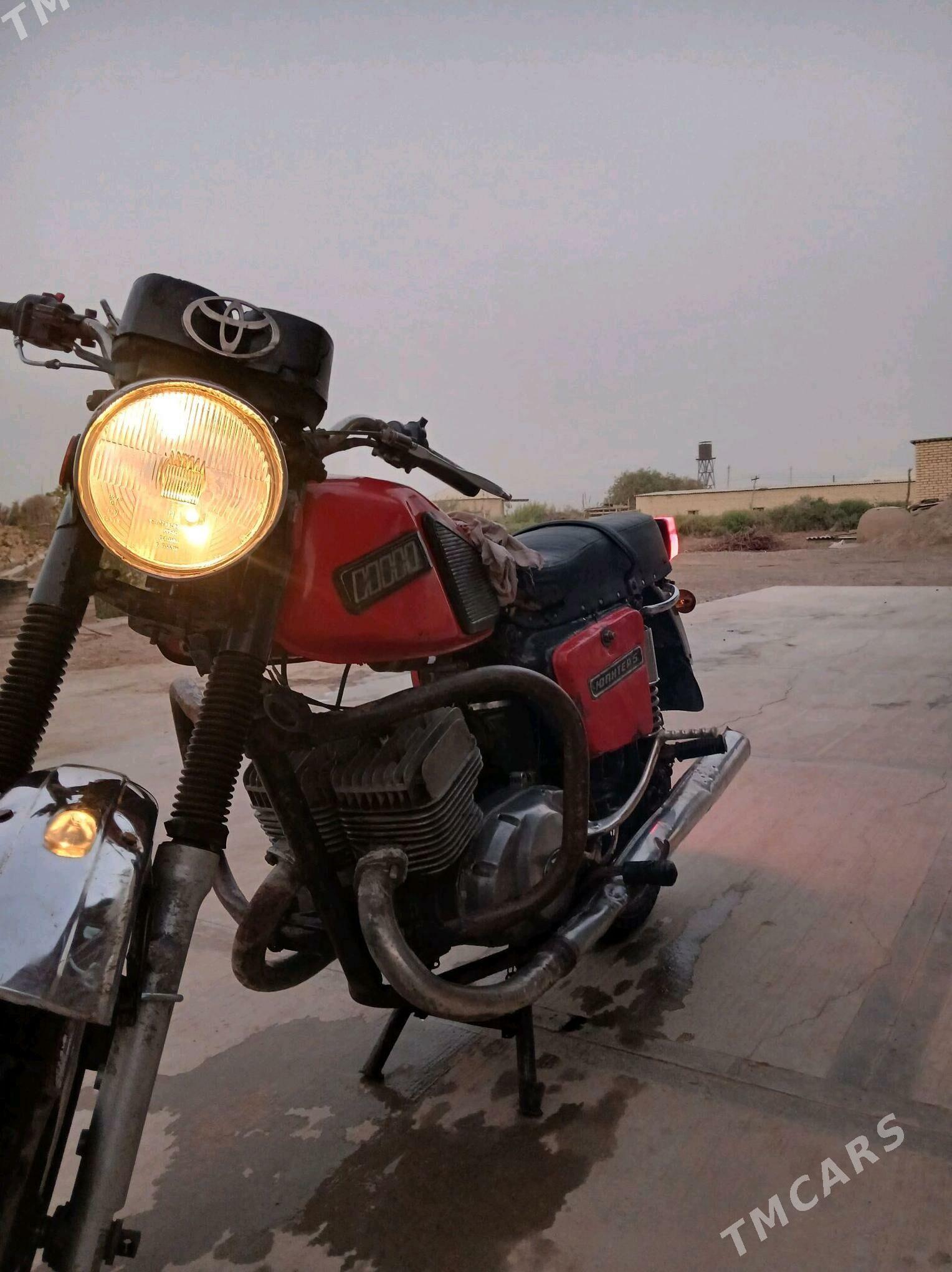 Iž Ýupiter 1991 - 9 500 TMT - Теджен - img 4