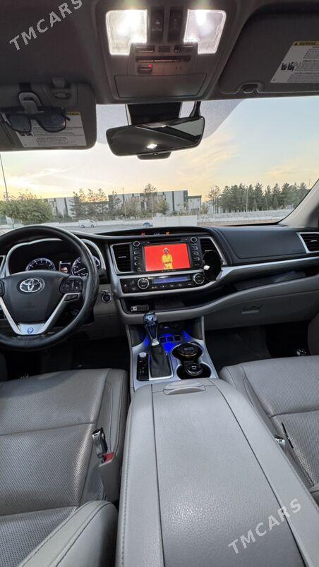 Toyota Highlander 2018 - 520 000 TMT - Ашхабад - img 7