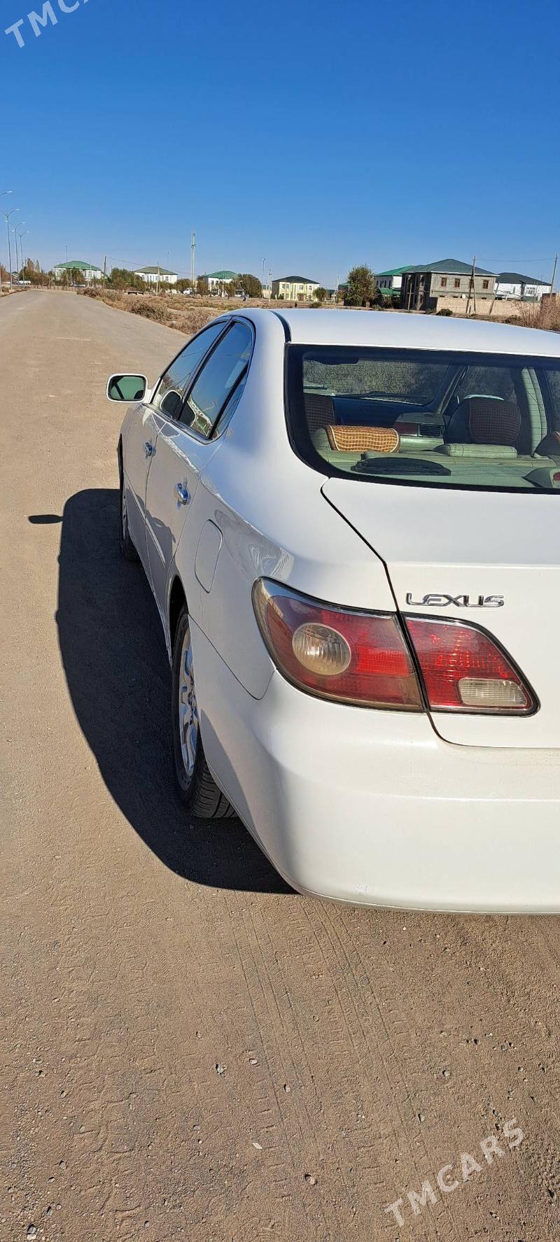 Lexus ES 300 2002 - 160 000 TMT - Кёнеургенч - img 3