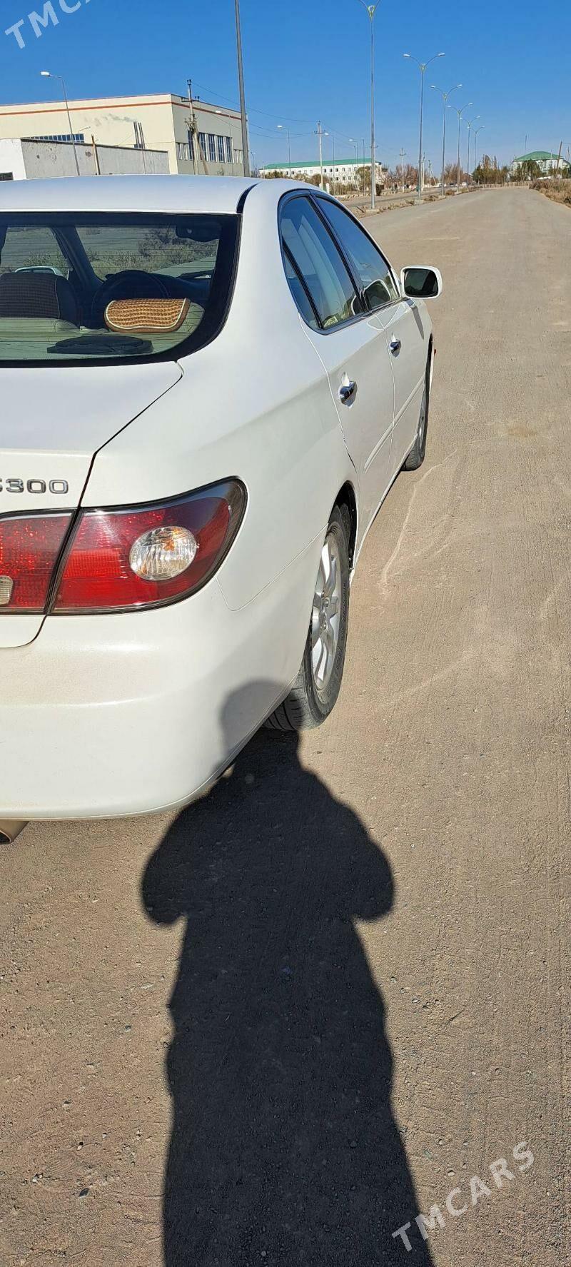 Lexus ES 300 2002 - 160 000 TMT - Кёнеургенч - img 4