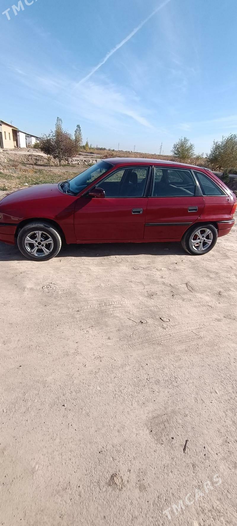Opel Astra 1992 - 30 000 TMT - Дашогуз - img 4