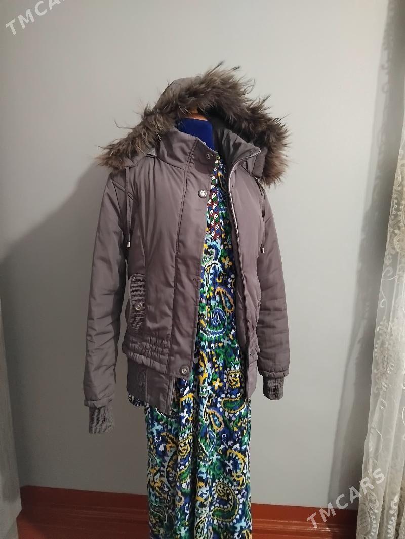 palto.kurtka - Гурбансолтан Едже - img 2