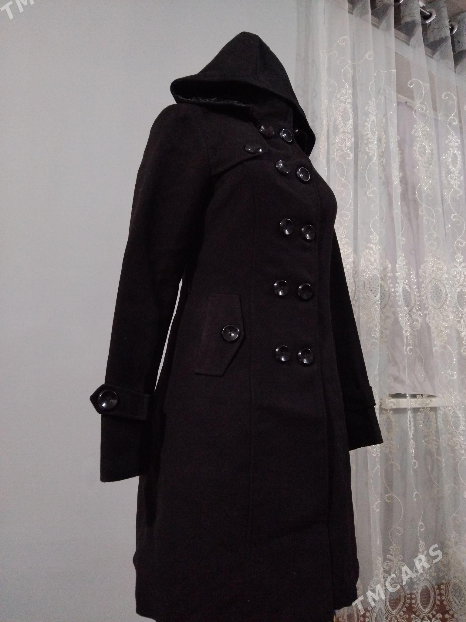 palto.kurtka - Гурбансолтан Едже - img 5