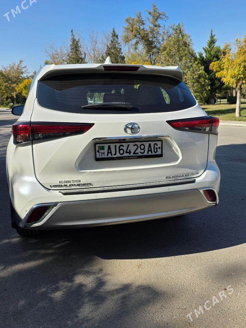 Toyota Highlander 2021 - 900 000 TMT - Кëши - img 5