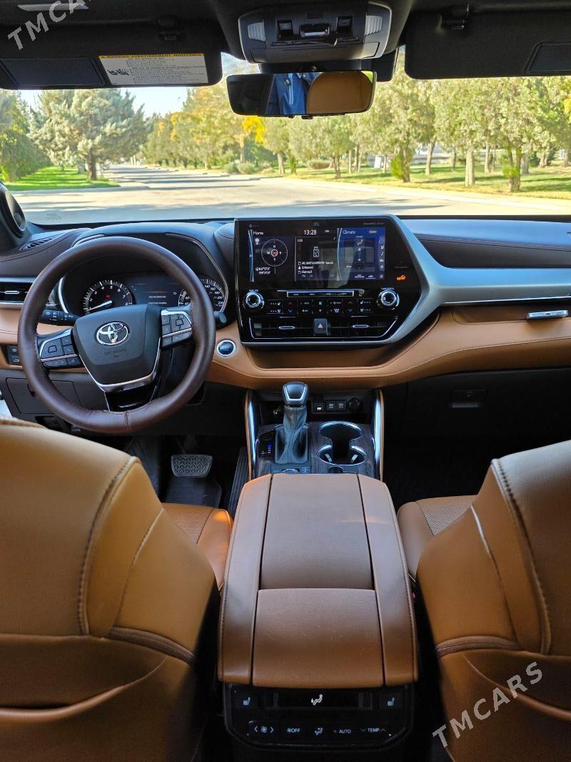 Toyota Highlander 2021 - 900 000 TMT - Кëши - img 3