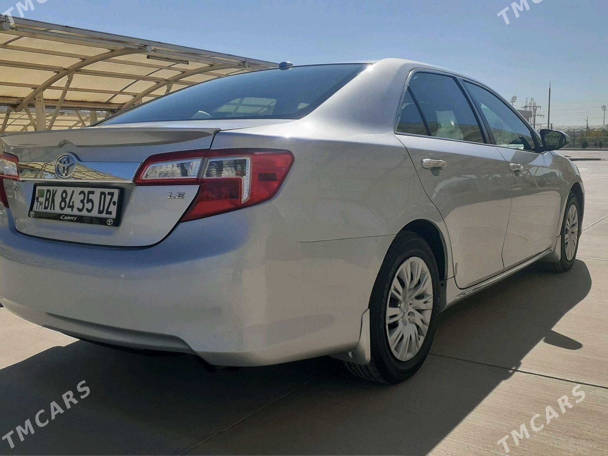 Toyota Camry 2012 - 217 000 TMT - Дашогуз - img 5