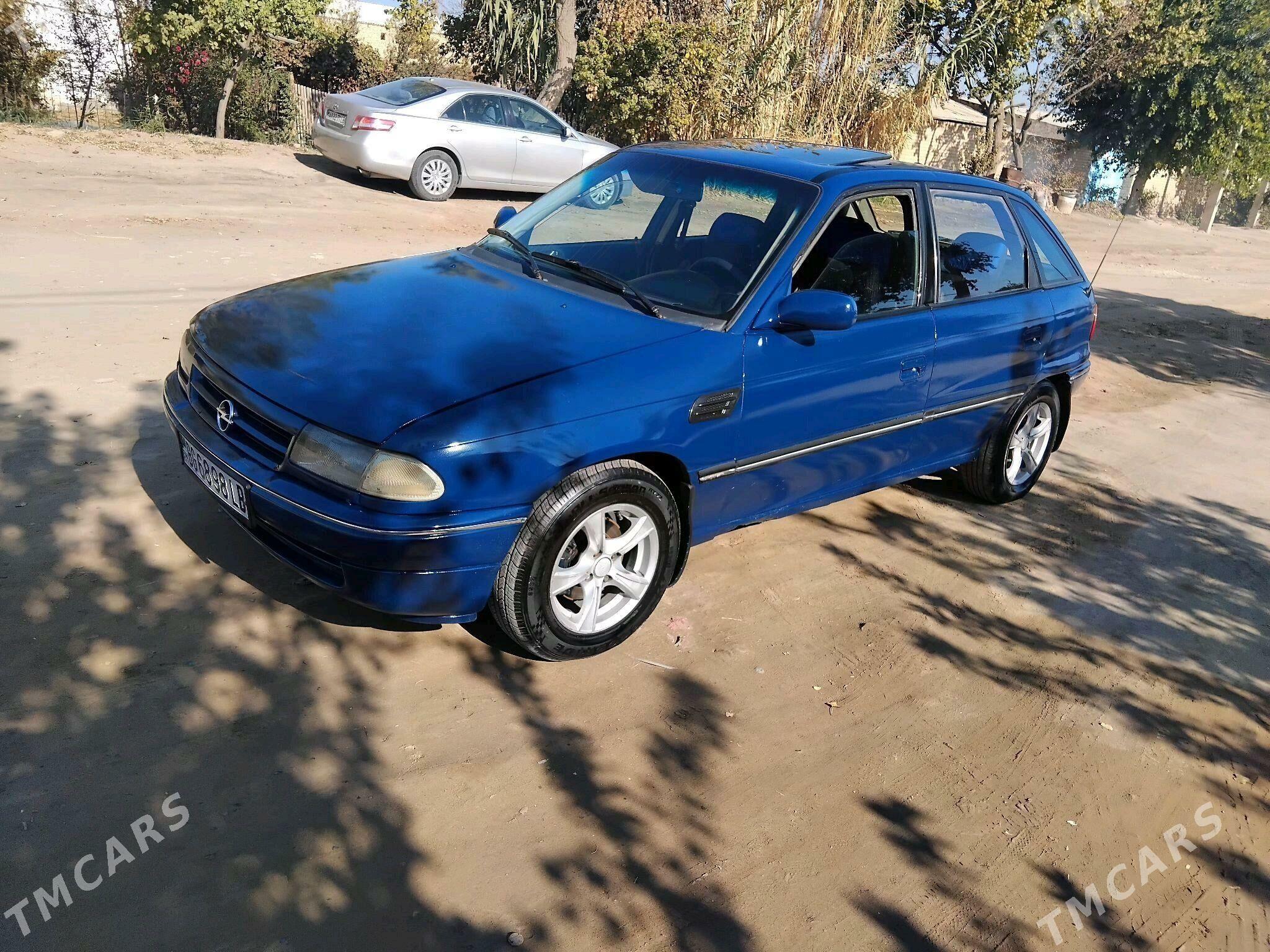 Opel Astra 1992 - 27 000 TMT - Саят - img 1