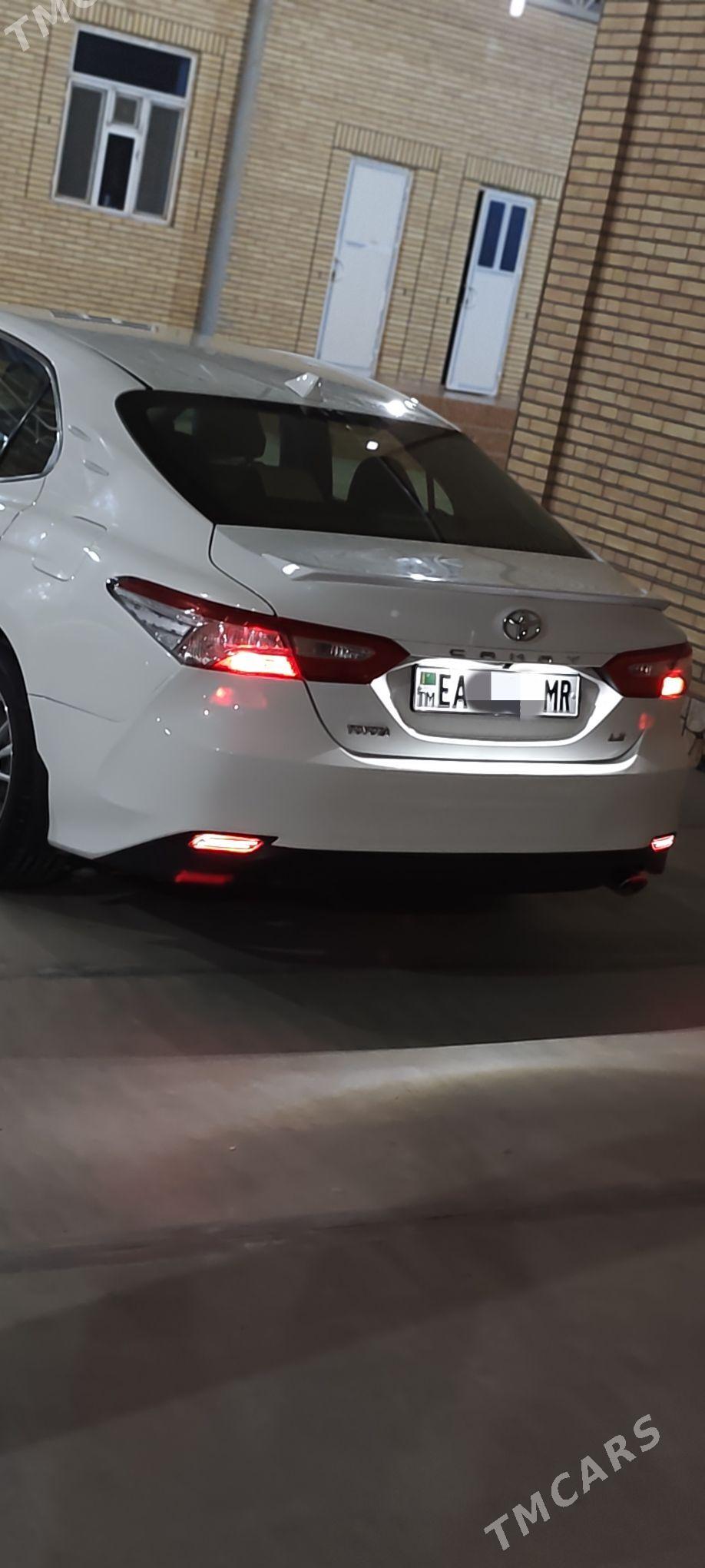 Toyota Camry 2019 - 300 000 TMT - Мургап - img 2