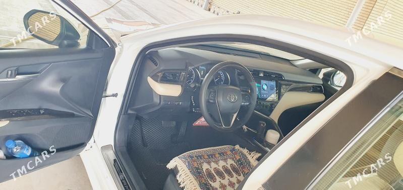 Toyota Camry 2019 - 300 000 TMT - Мургап - img 5