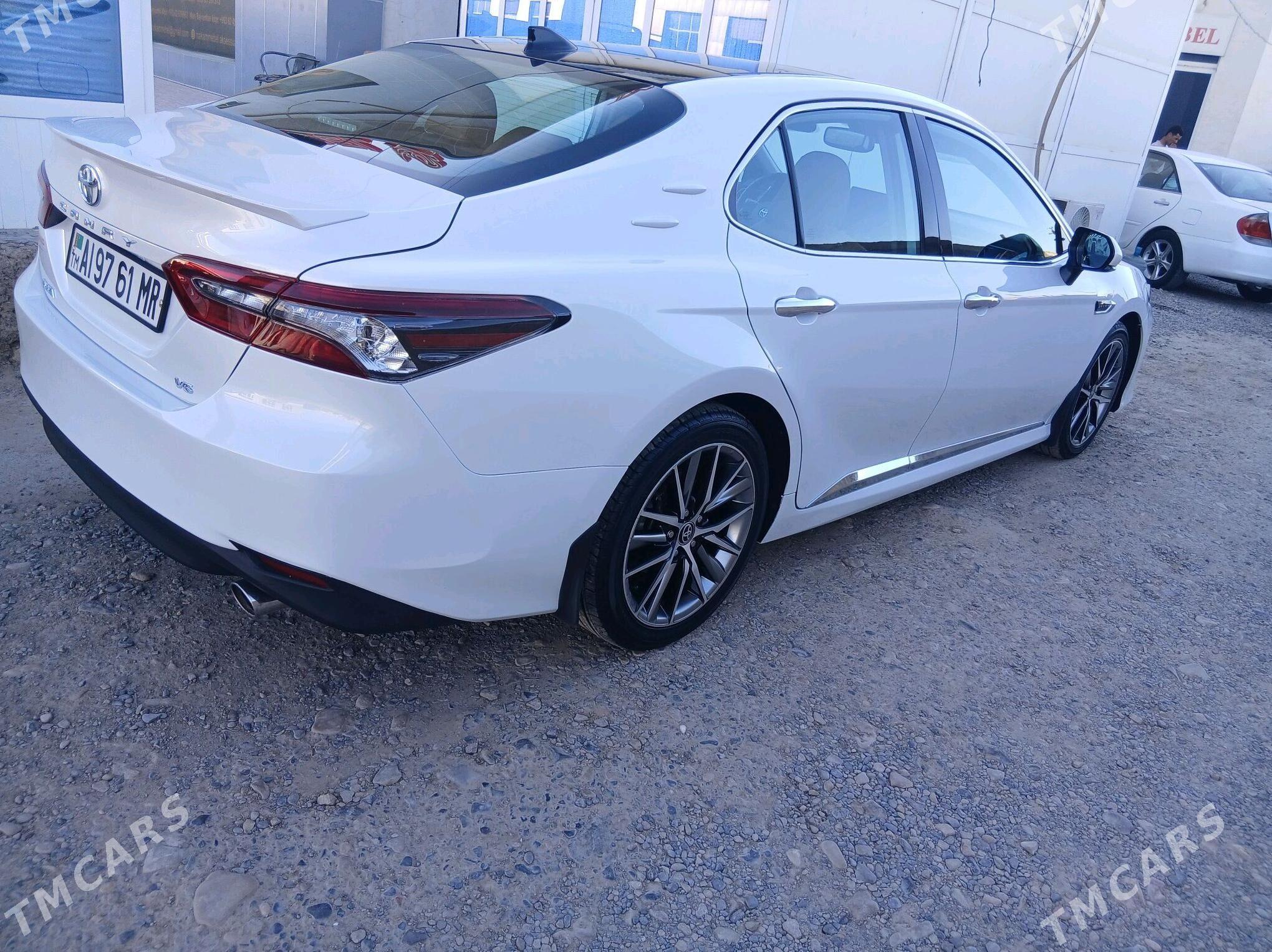 Toyota Camry 2022 - 440 000 TMT - Мары - img 4