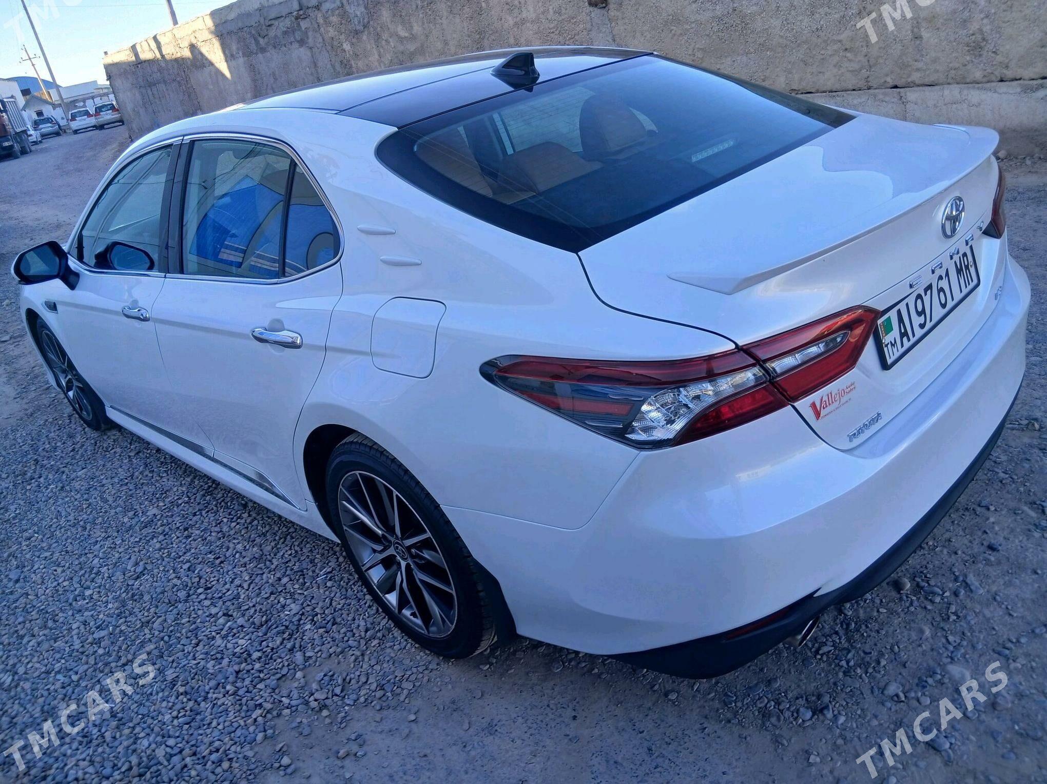 Toyota Camry 2022 - 440 000 TMT - Мары - img 5