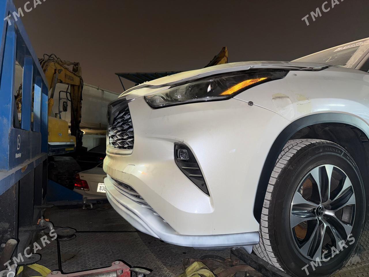 Toyota Highlander 2021 - 460 000 TMT - Мары - img 2