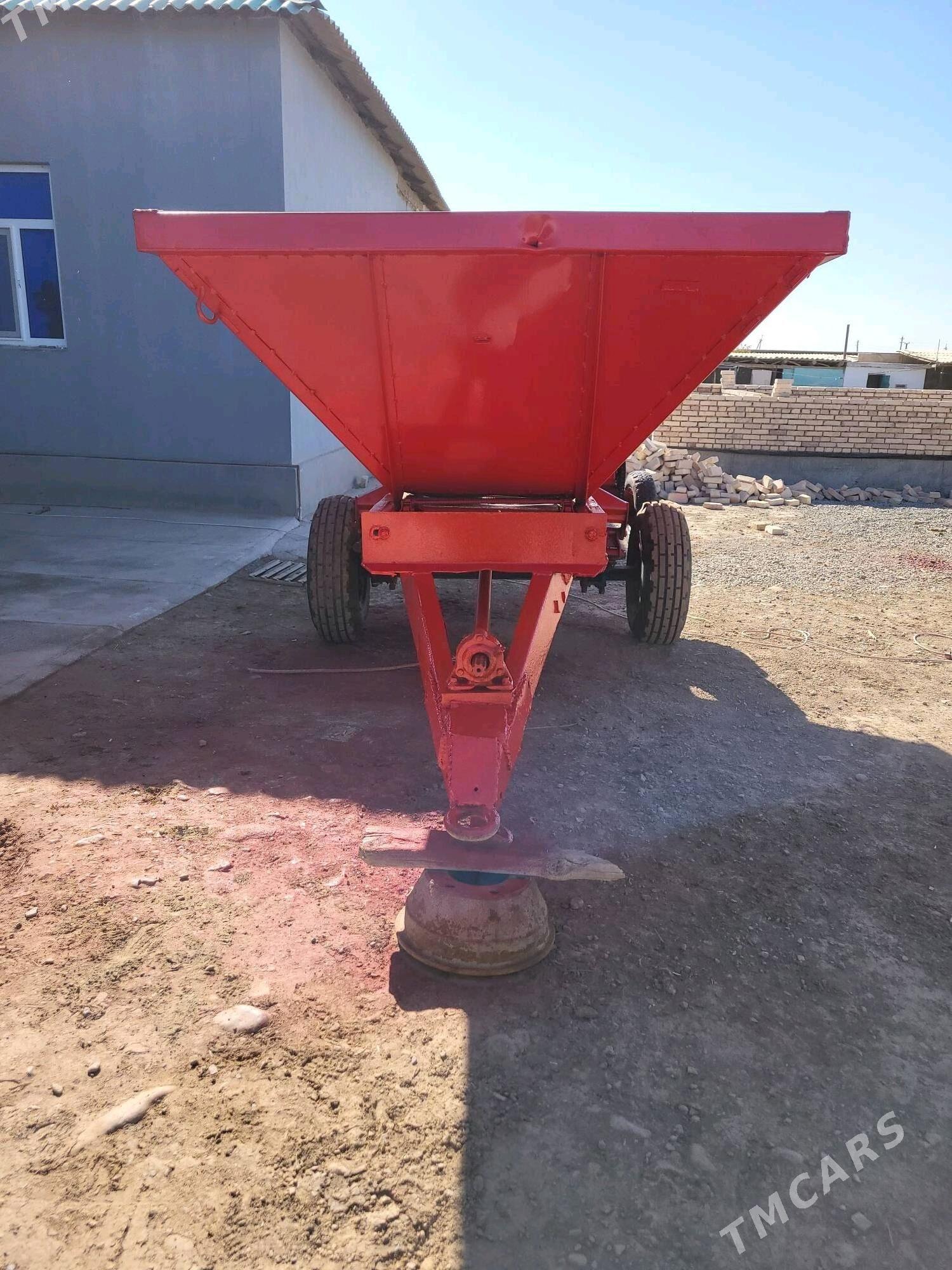 MTZ 80 2002 - 35 000 TMT - Теджен - img 2