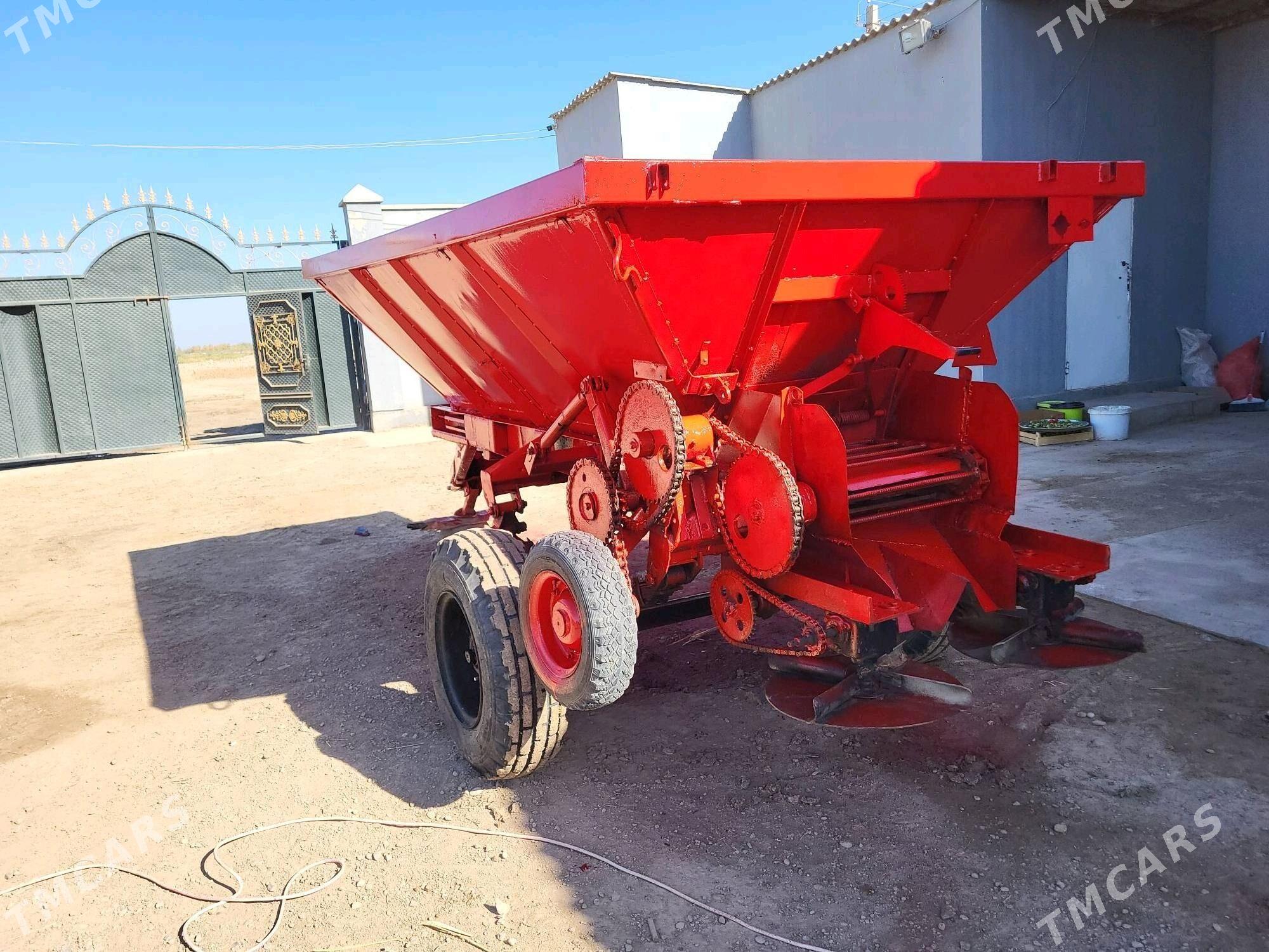 MTZ 80 2002 - 35 000 TMT - Теджен - img 4