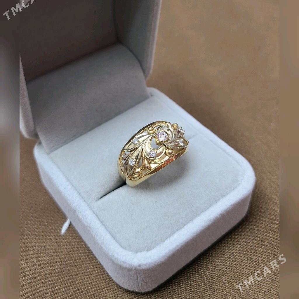 Özbekden gelÿan obruçalka - Мир 1 - img 2