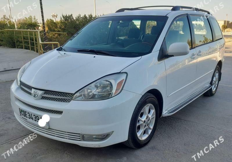 Toyota Sienna 2004 - 220 000 TMT - Берекет - img 1