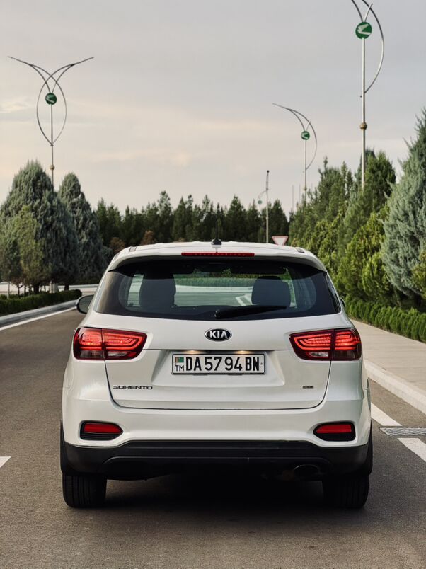 Kia Sorento 2020 - 275 000 TMT - Türkmenbaşy - img 7