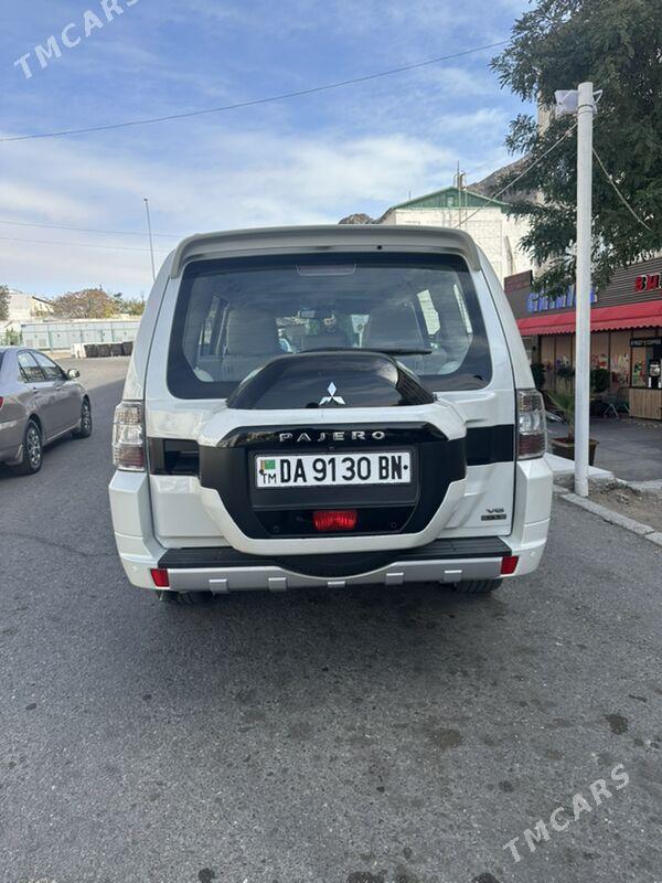 Mitsubishi Pajero 2015 - 350 000 TMT - Türkmenbaşy - img 2