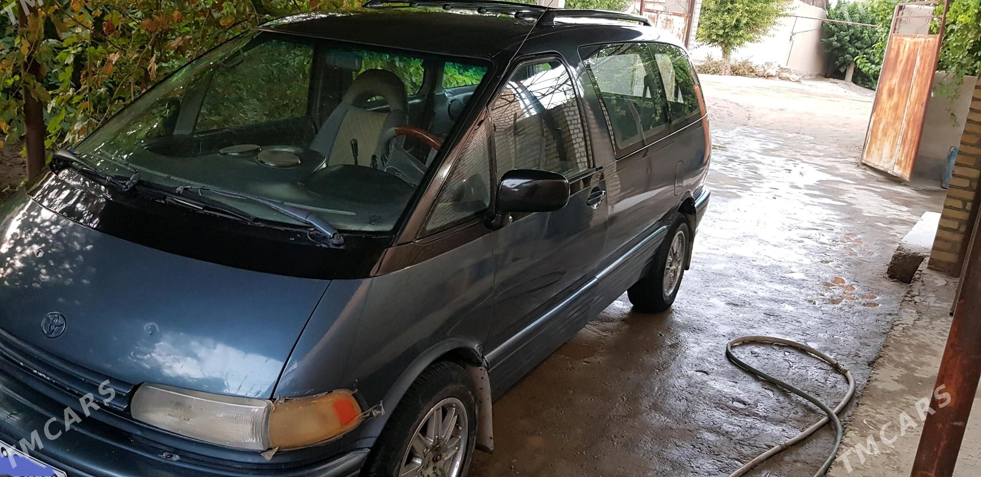 Toyota Previa 1993 - 70 000 TMT - Халач - img 1