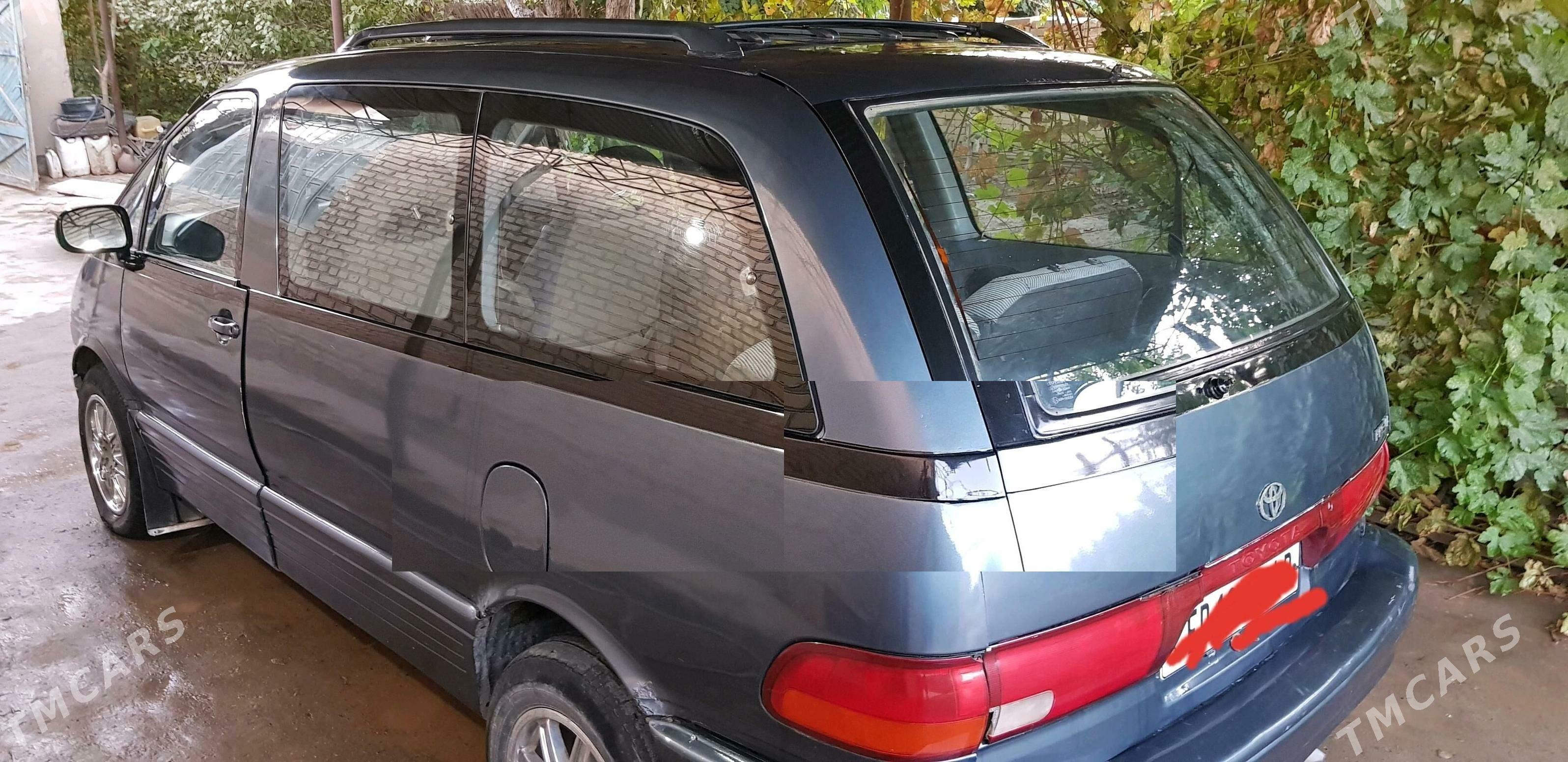 Toyota Previa 1993 - 70 000 TMT - Халач - img 4