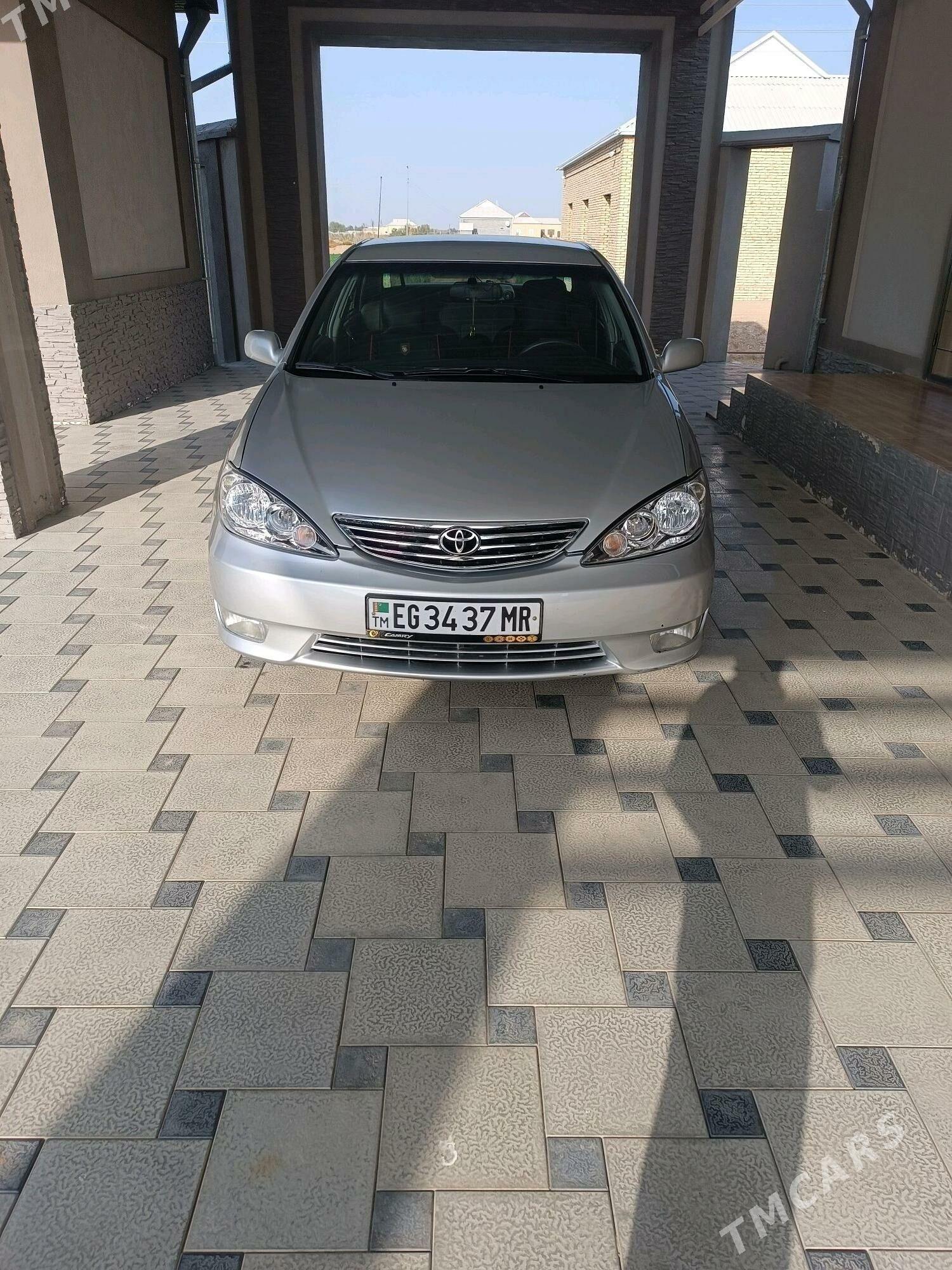 Toyota Camry 2004 - 170 000 TMT - Mary - img 2