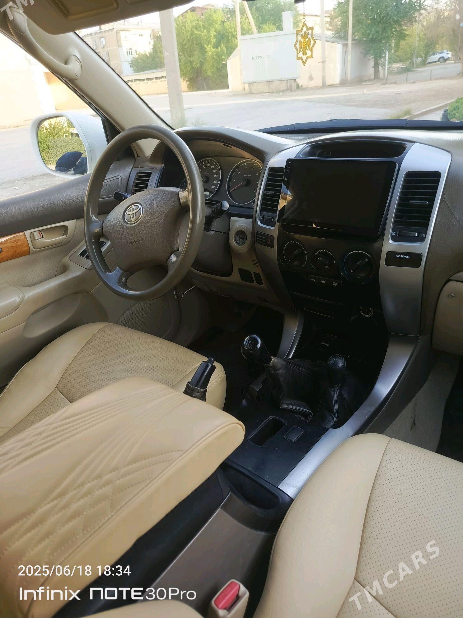 Toyota Land Cruiser Prado 2006 - 290 000 TMT - Ходжамбаз - img 2