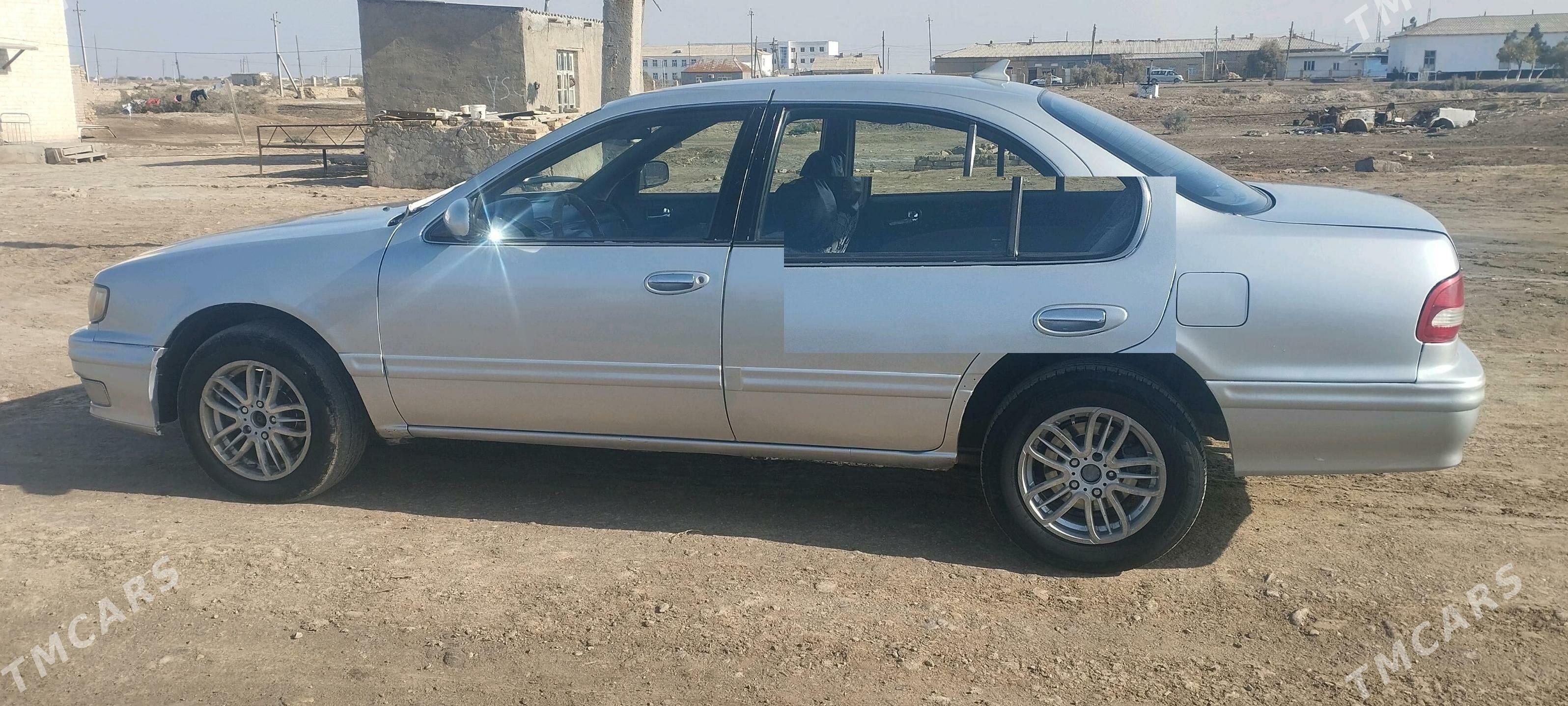 Nissan Cefiro 1996 - 26 000 TMT - Ёлётен - img 1