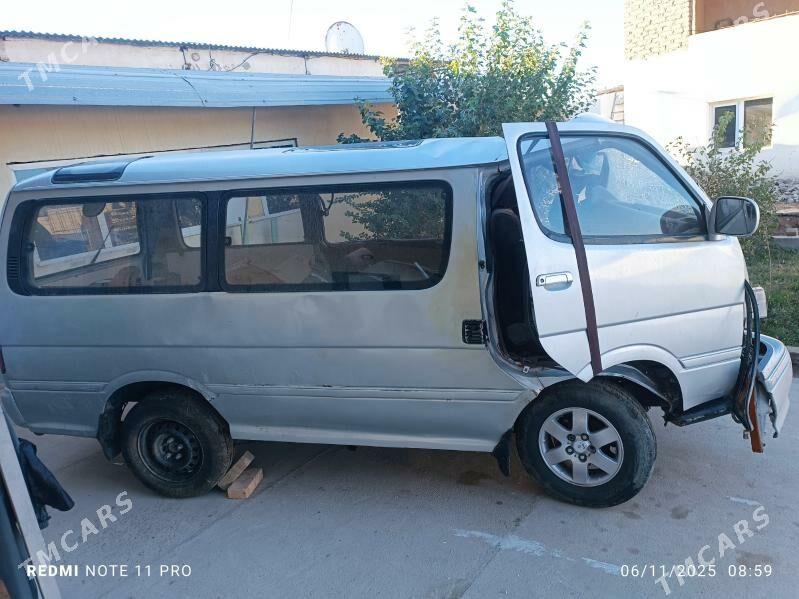 Toyota Hiace 1992 - 20 000 TMT - Теджен - img 4