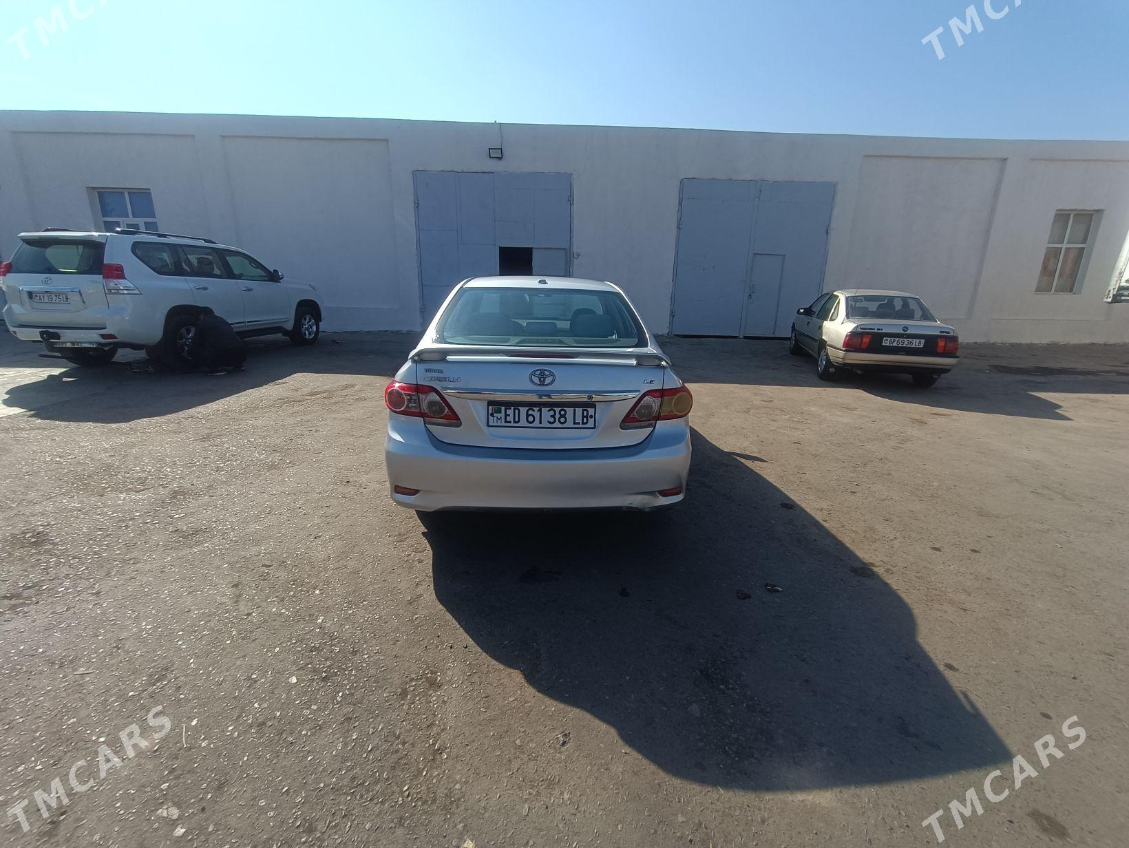 Toyota Corolla 2009 - 130 000 TMT - Türkmenabat - img 3