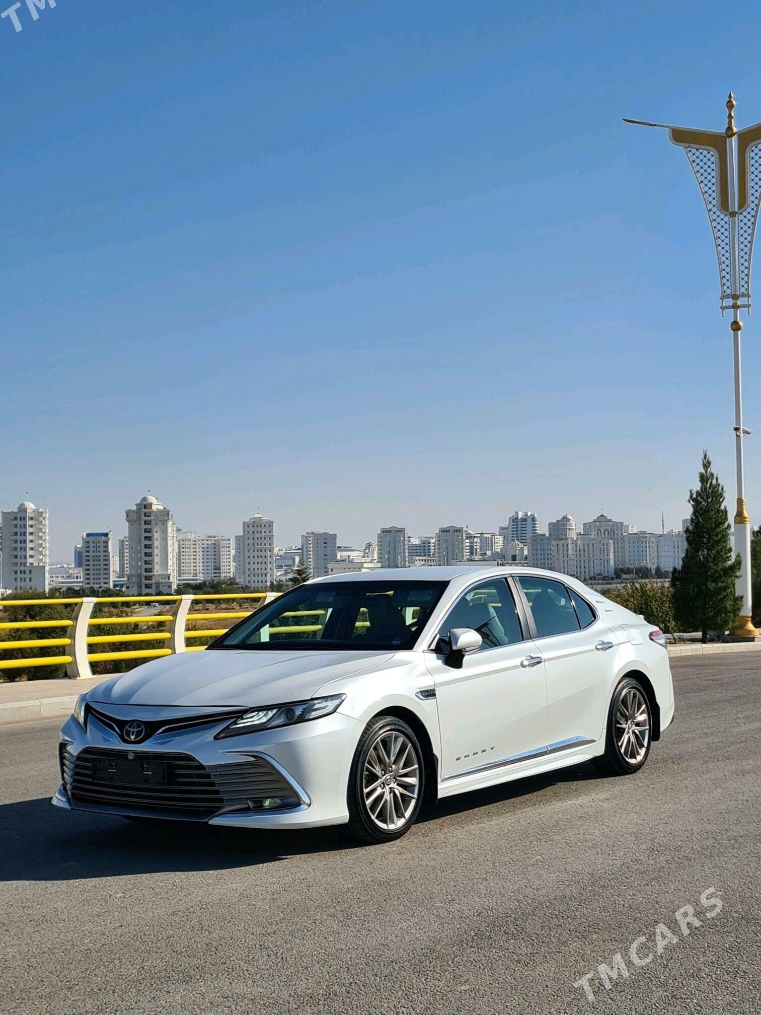 Toyota Camry 2018 - 295 000 TMT - Aşgabat - img 3