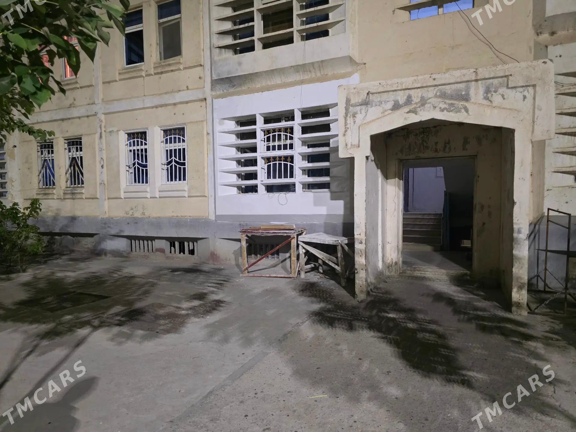 Buzmeyin Arkaçka 3+1 kom 86m² - Ашхабад - img 1